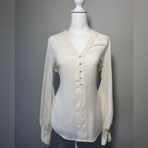 EXPRESS Silky Blouse w/ Button Detail - MEDIUM, Ivory